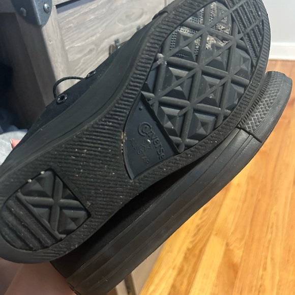 Converse Black Tops - Picture 3 of 4